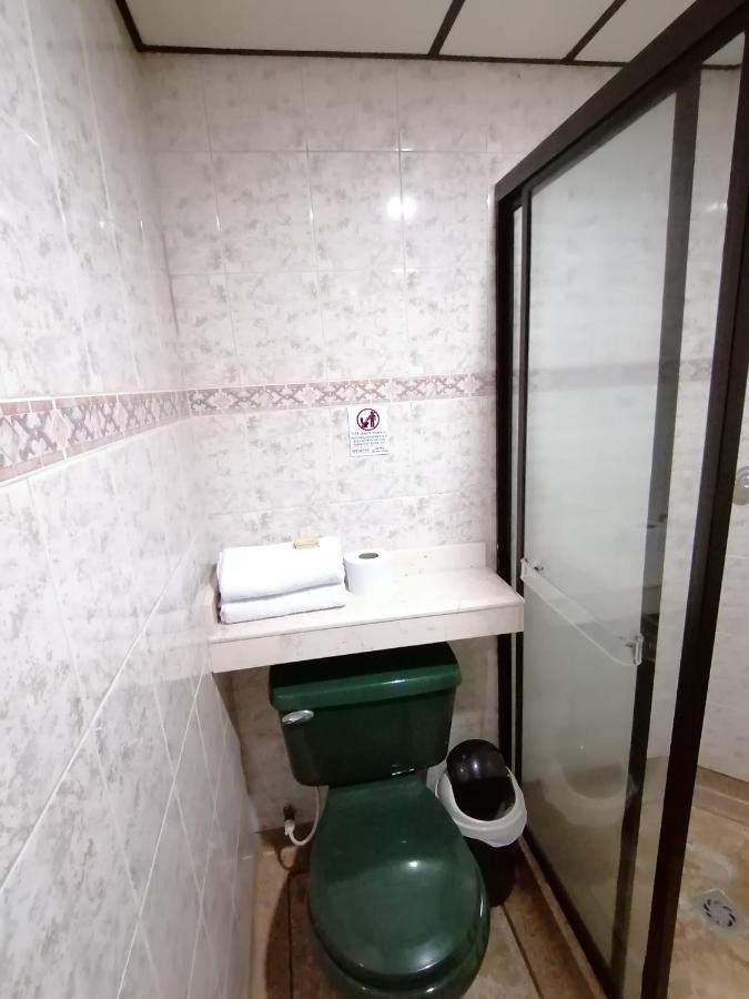 Hotel Golden Suite Pereira Luaran gambar