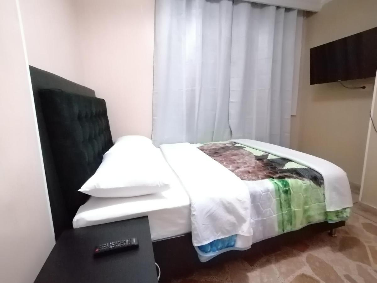 Hotel Golden Suite Pereira Luaran gambar