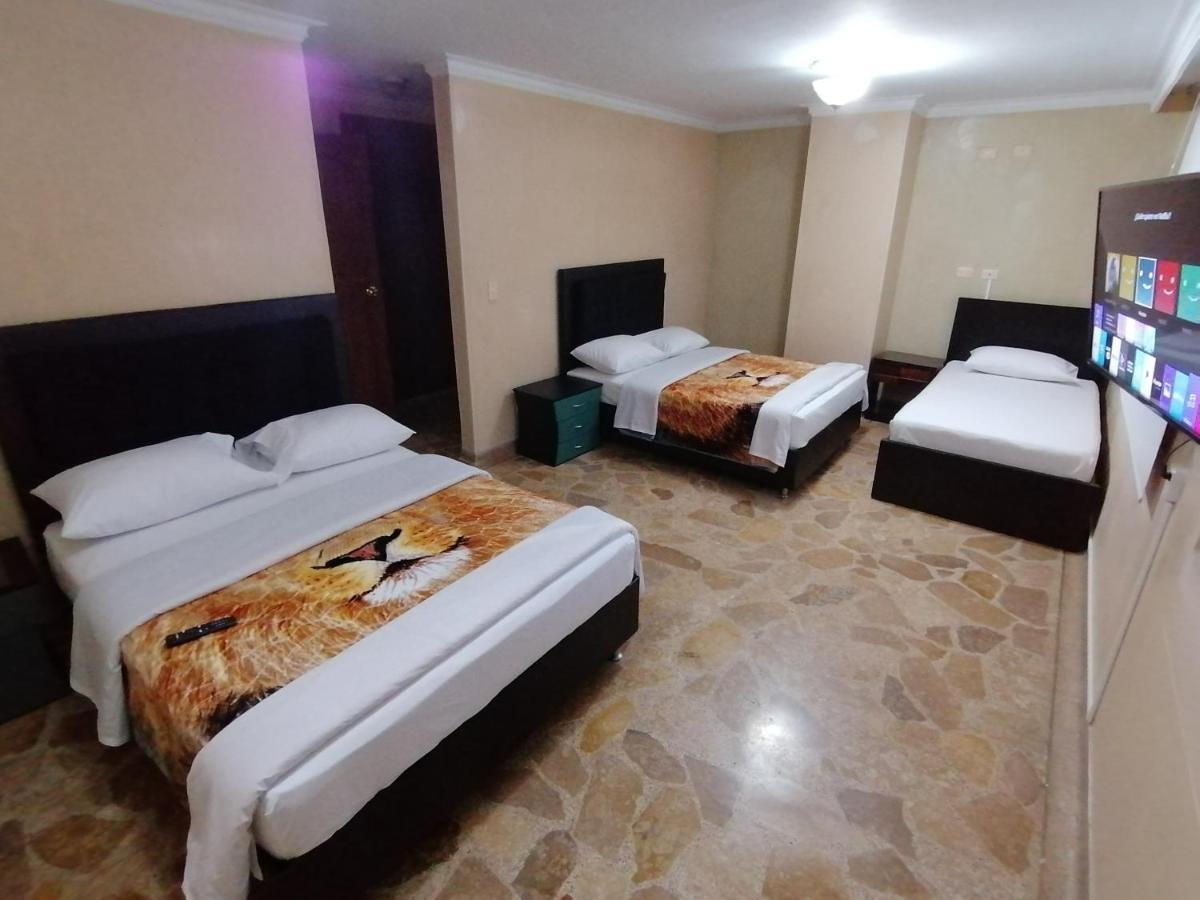 Hotel Golden Suite Pereira Luaran gambar