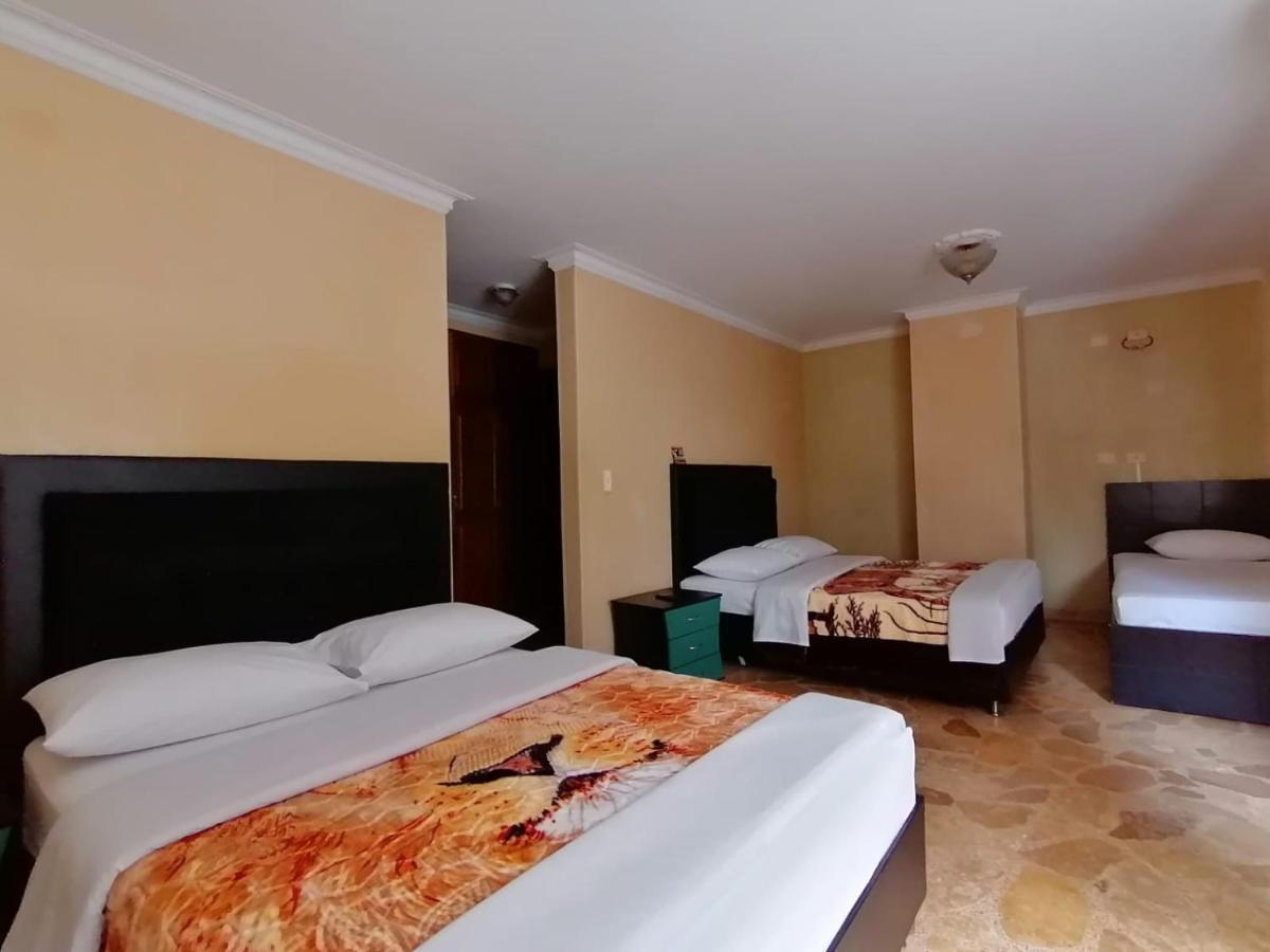 Hotel Golden Suite Pereira Luaran gambar
