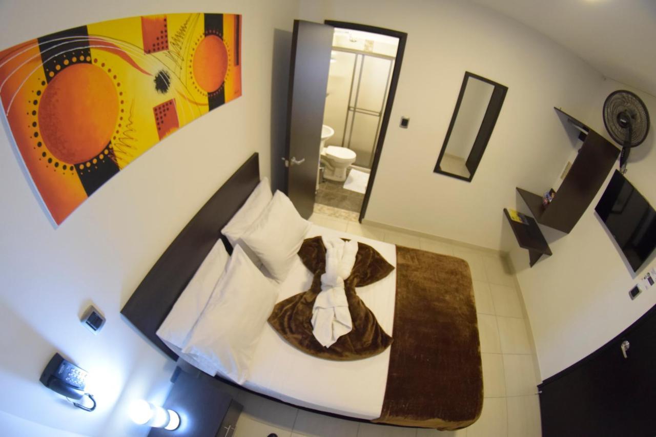 Hotel Golden Suite Pereira Luaran gambar