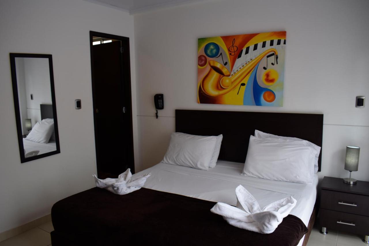 Hotel Golden Suite Pereira Luaran gambar