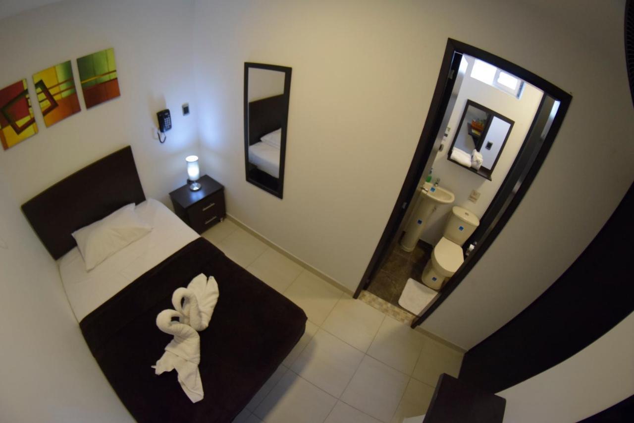 Hotel Golden Suite Pereira Luaran gambar