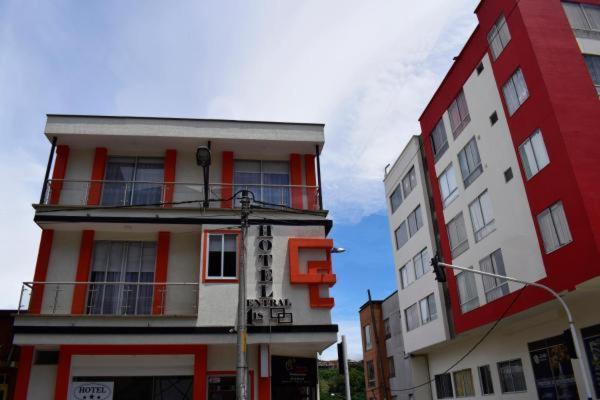 Hotel Golden Suite Pereira Luaran gambar