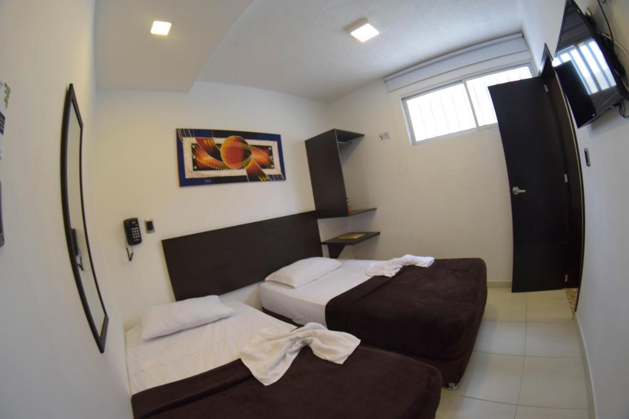 Hotel Golden Suite Pereira Luaran gambar