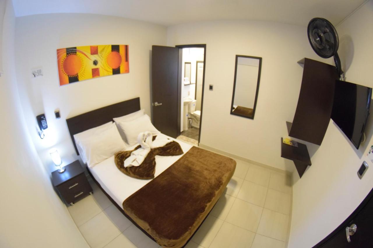 Hotel Golden Suite Pereira Luaran gambar